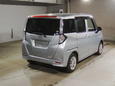 TOYOTA TANK