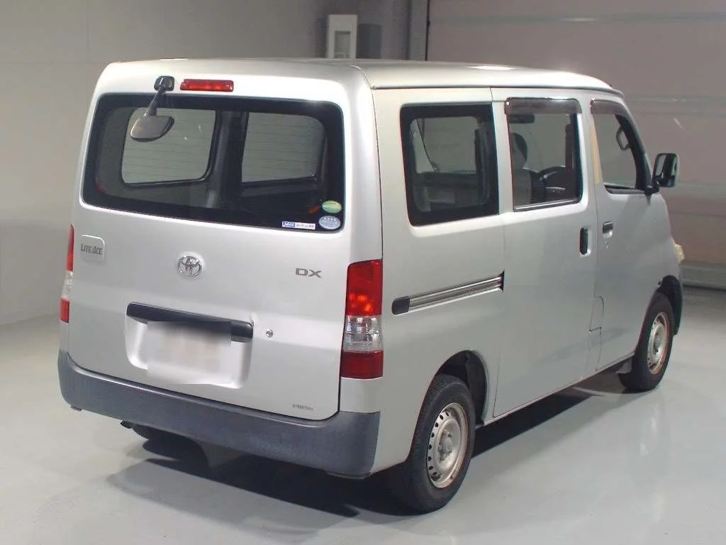 Toyota LiteAce Van  с аукциона в Японии