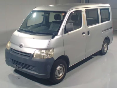 TOYOTA LITE ACE VAN