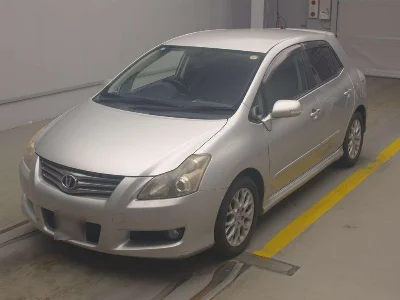 TOYOTA BLADE