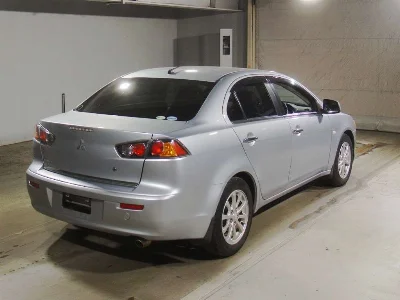 MITSUBISHI GALANT FORTIS