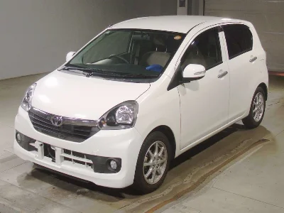 TOYOTA PIXIS EPOCH