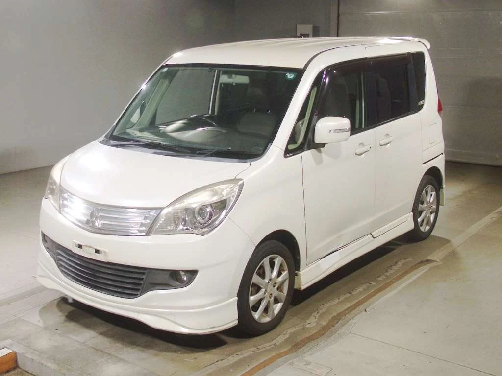 Mitsubishi Delica D:2  с аукциона в Японии