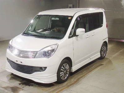 MITSUBISHI DELICA D:2