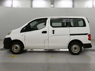 NISSAN NV200 VANETTE VAN