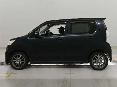 SUZUKI WAGON R STINGRAY