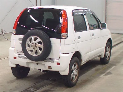 DAIHATSU TERIOS KID
