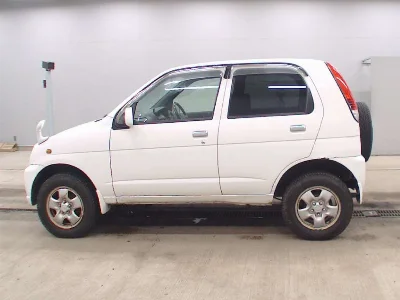 DAIHATSU TERIOS KID