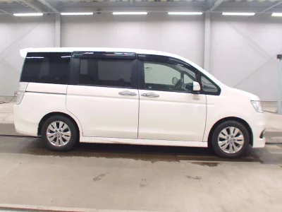 HONDA STEPWGN SPADA