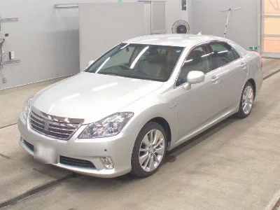 TOYOTA CROWN HYBRID