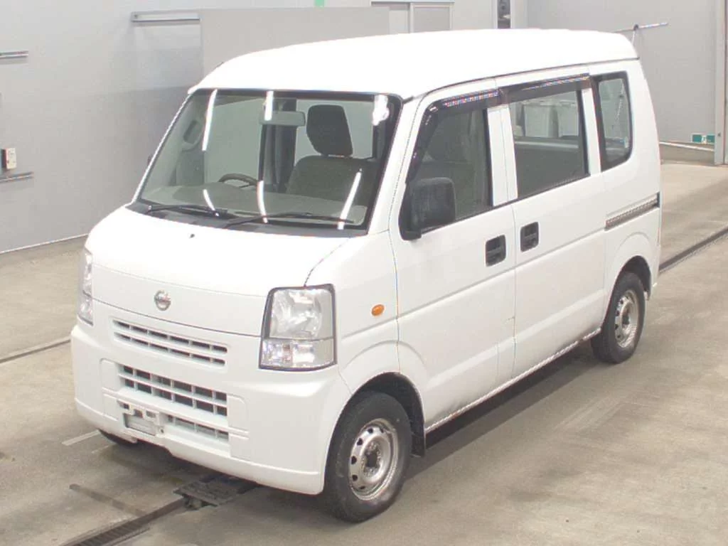 Nissan NV100 Clipper  с аукциона в Японии