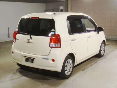TOYOTA PORTE