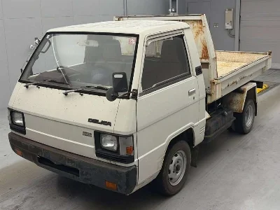 MITSUBISHI DELICA TRUCK