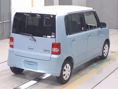 DAIHATSU MOVE CONTE