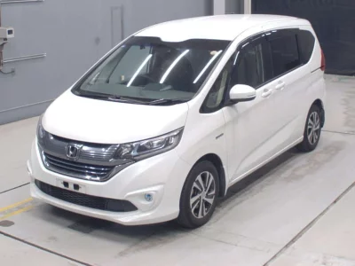 HONDA FREED + HYBRID