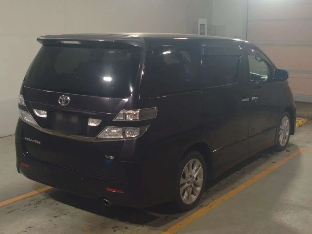 Toyota Vellfire  с аукциона в Японии