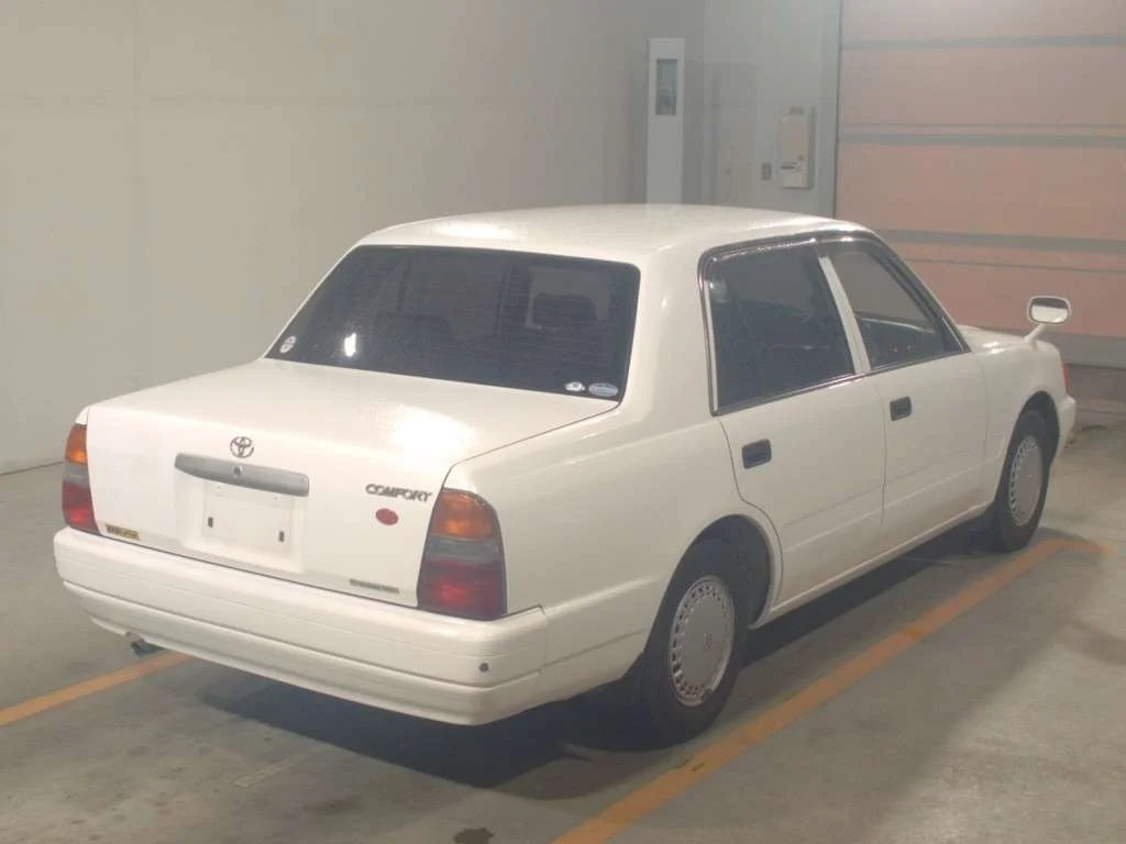 Toyota Comfort  с аукциона в Японии