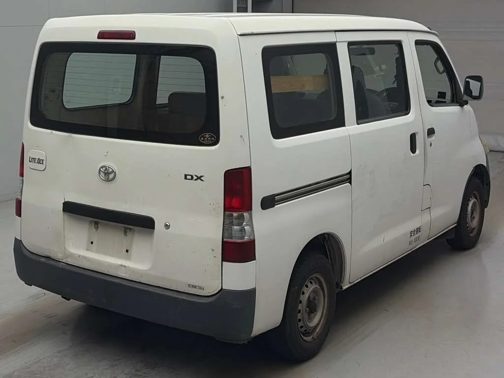Toyota LiteAce Van  с аукциона в Японии