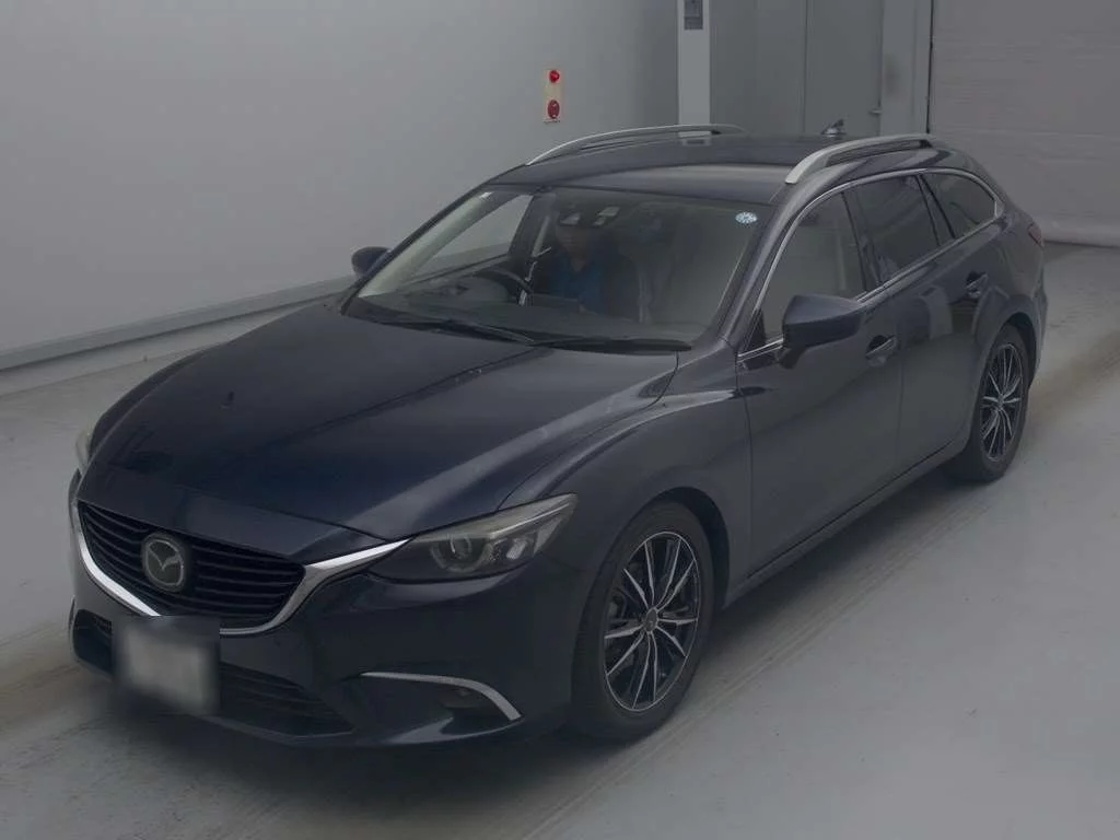 Mazda Atenza  с аукциона в Японии