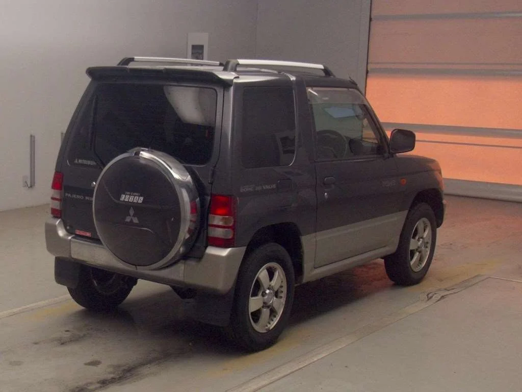 Mitsubishi Pajero Mini  с аукциона в Японии
