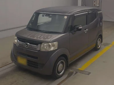 HONDA N-BOX SLASH