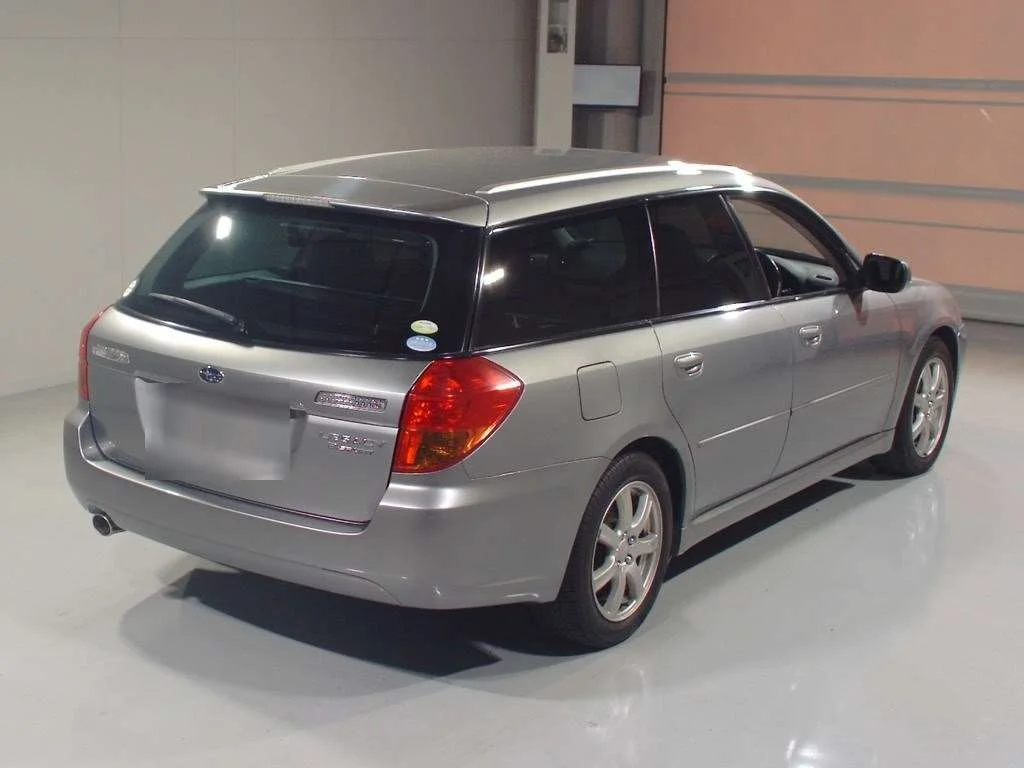 Subaru Legacy  с аукциона в Японии