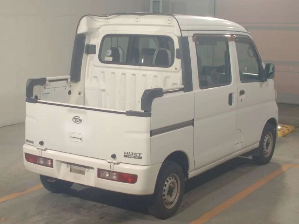 Daihatsu Hijet Deck Van  с аукциона в Японии