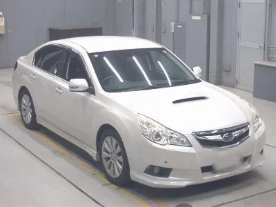 SUBARU LEGACY B4