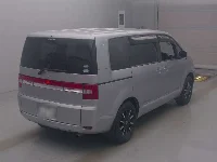 Цена авто Mitsubishi  с аукционов Японии, номер кузова CV2W, пробег 74 000, оценка 6