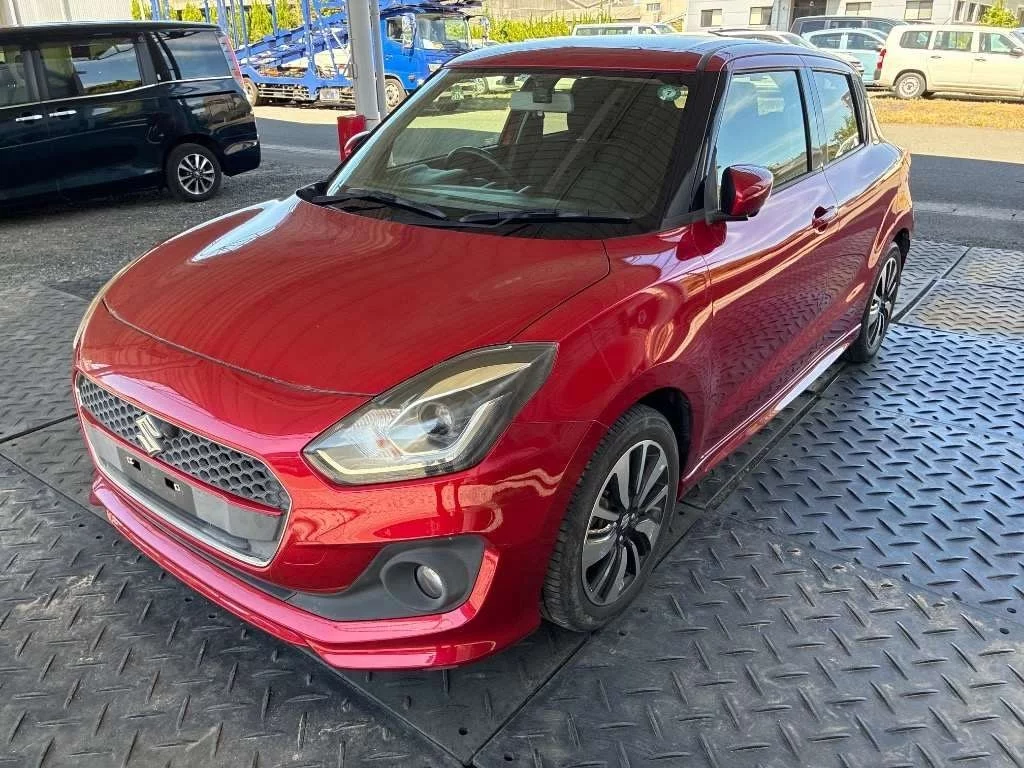 Suzuki Swift  с аукциона в Японии