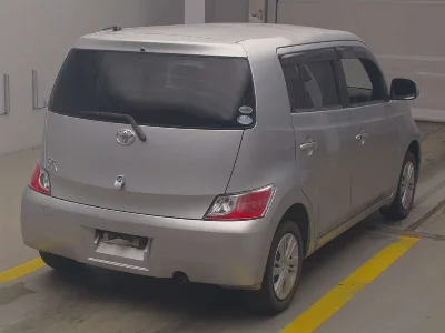 TOYOTA BB