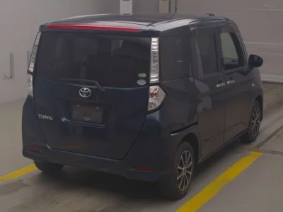 TOYOTA TANK