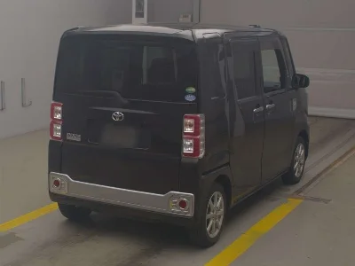 TOYOTA PIXIS MEGA