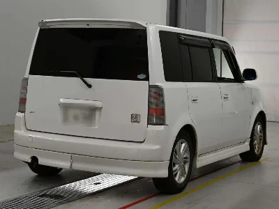 TOYOTA BB
