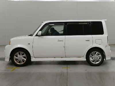 TOYOTA BB