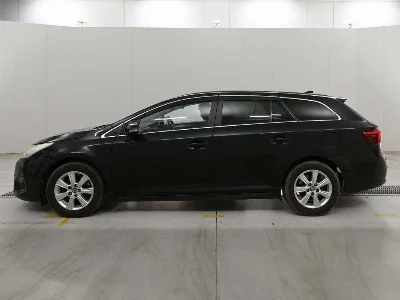 TOYOTA AVENSIS WAGON