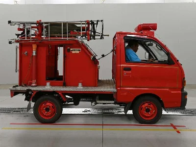 MITSUBISHI MINICAB TRUCK