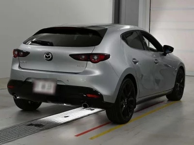 MAZDA MAZDA3 FASTBACK