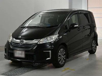 HONDA FREED HYBRID