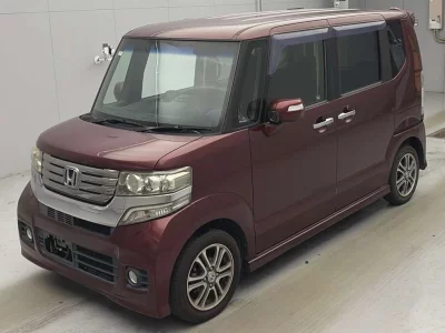 HONDA N BOX CUSTOM