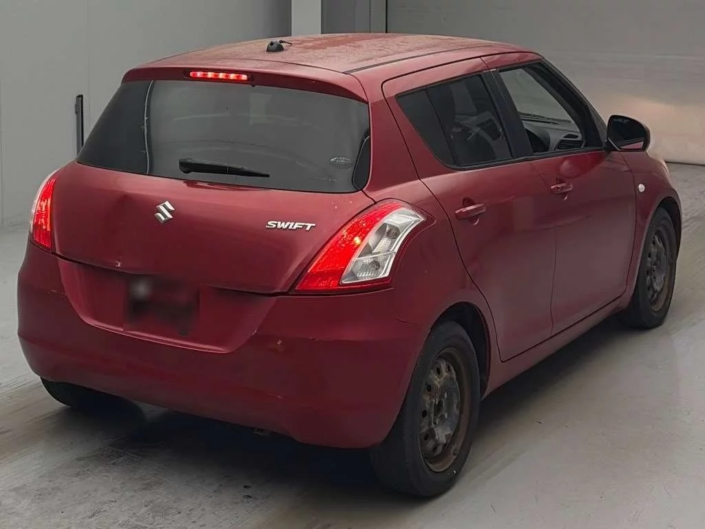 Suzuki Swift  с аукциона в Японии