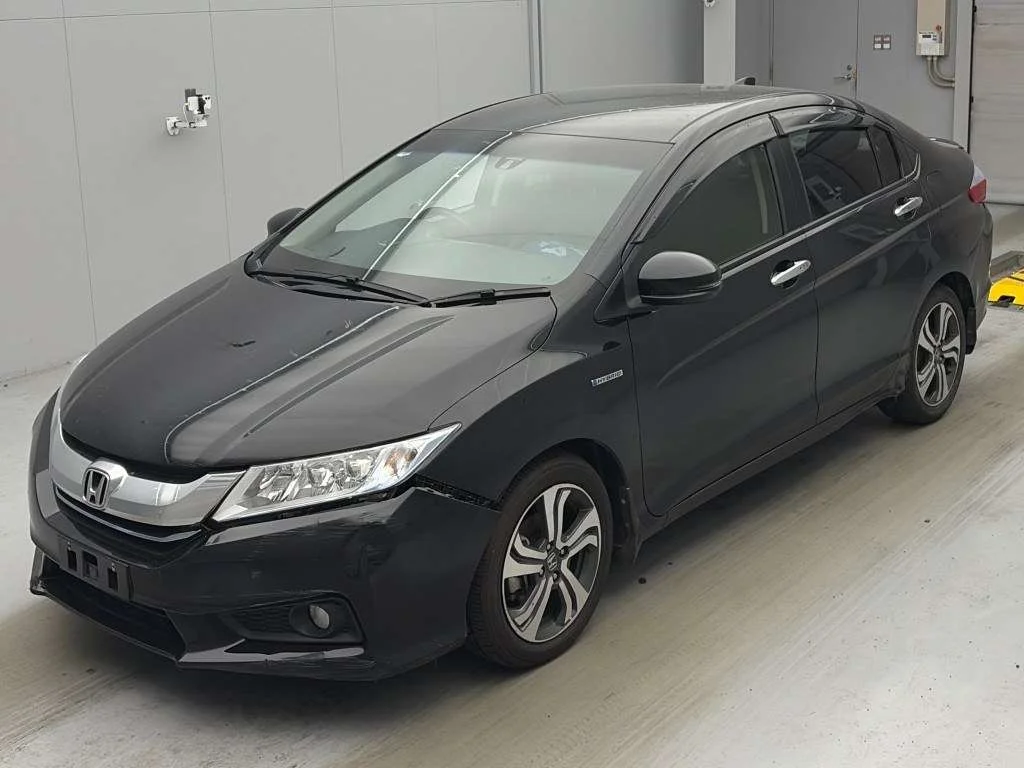 Honda Grace  с аукциона в Японии