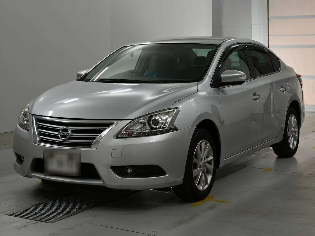 Nissan Sylphy  с аукциона в Японии