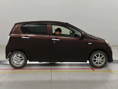 TOYOTA PIXIS EPOCH