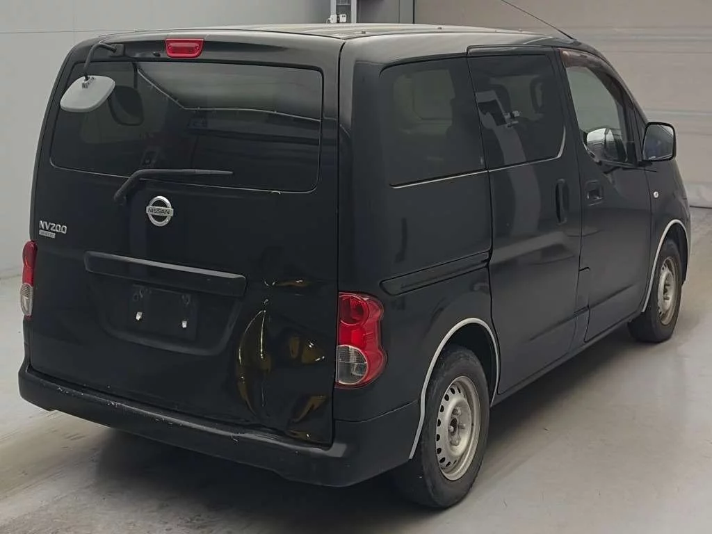 Nissan NV200  с аукциона в Японии