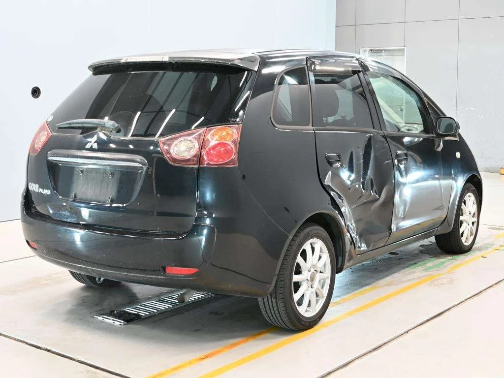 Mitsubishi Colt Plus  с аукциона в Японии