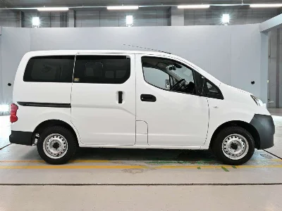 NISSAN NV200 VANETTE VAN