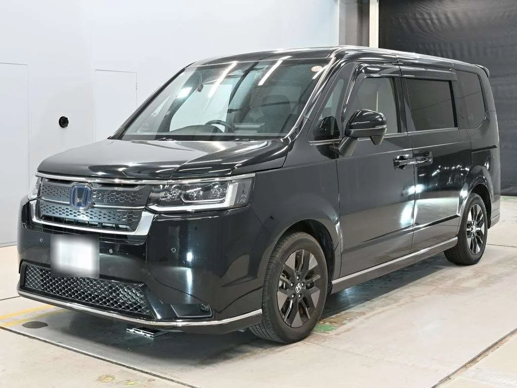 Honda Stepwgn  с аукциона в Японии