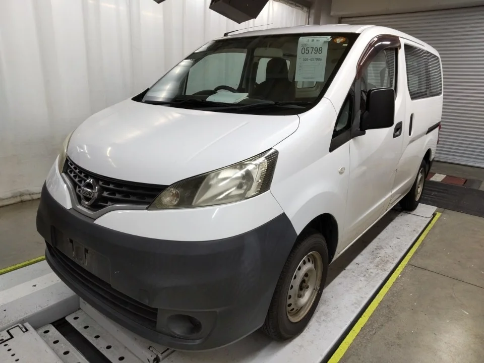 Nissan NV200  с аукциона в Японии