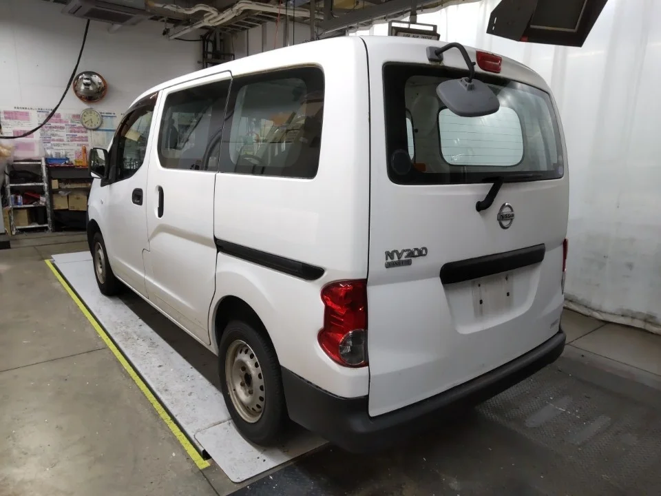 Nissan NV200  с аукциона в Японии